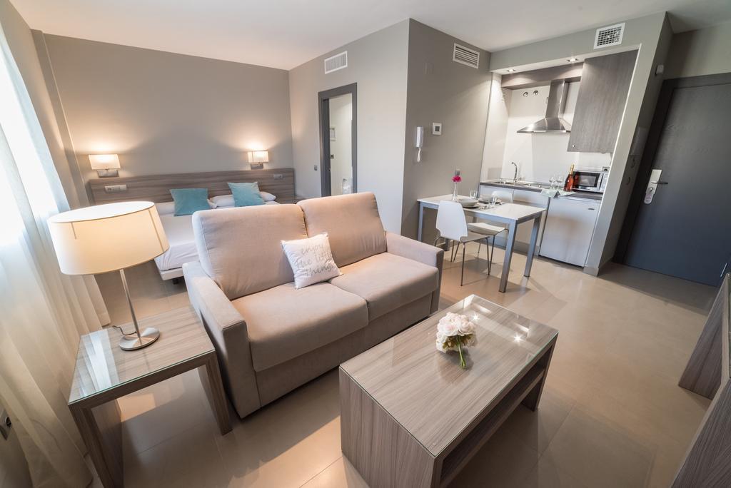 Hotel Miguel Sanchez Alhaurín de la Torre Eksteriør bilde